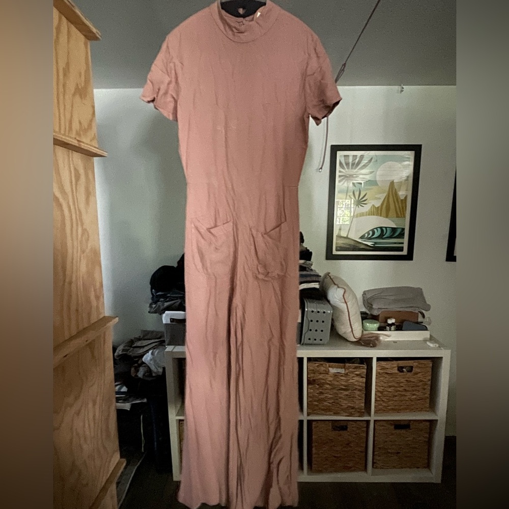 SELVA NEGRA pants jumpsuit/mauve. Section of stitching has come undone on waist.